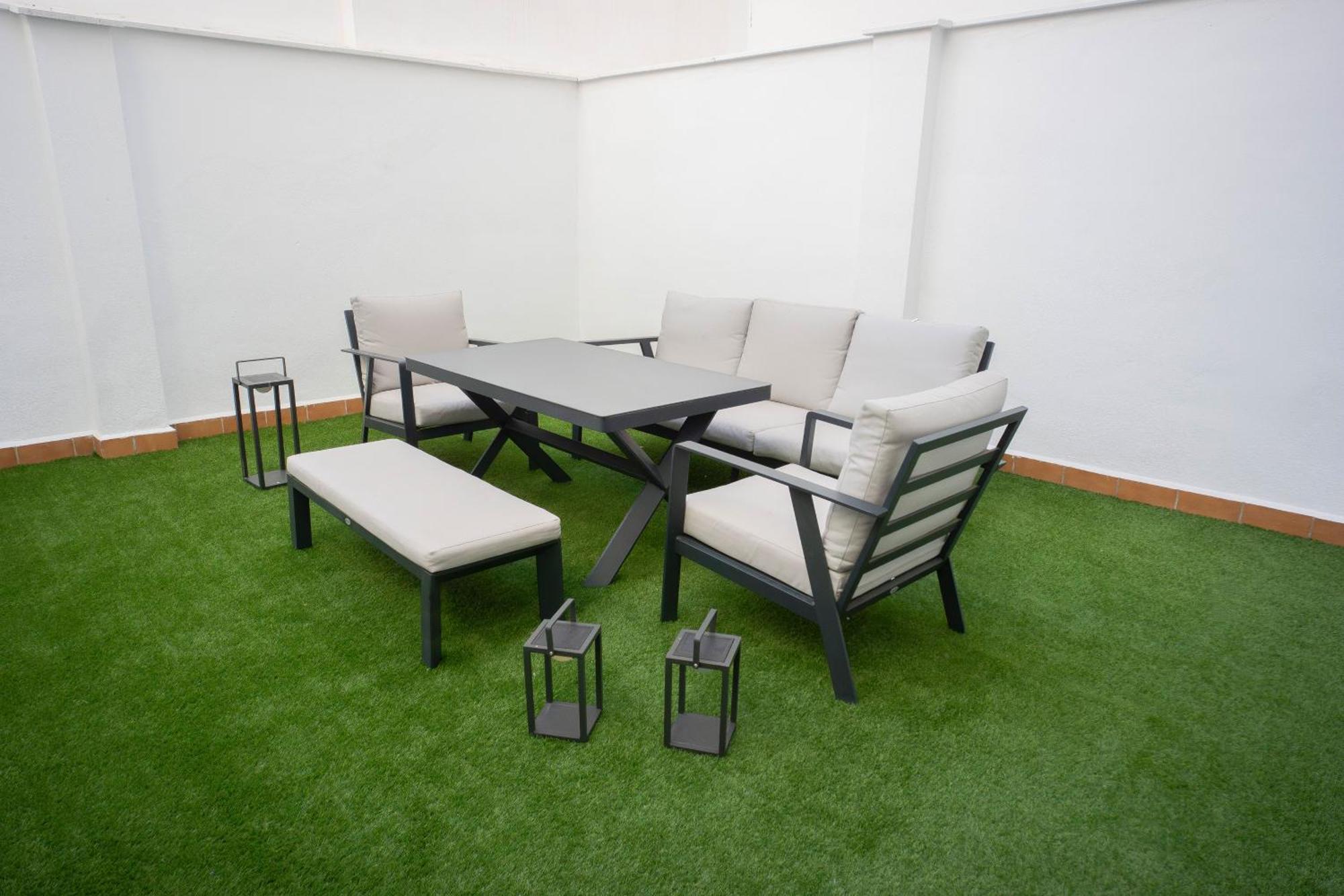 Bubu - Apartamentos En El Centro Malaga Exterior photo