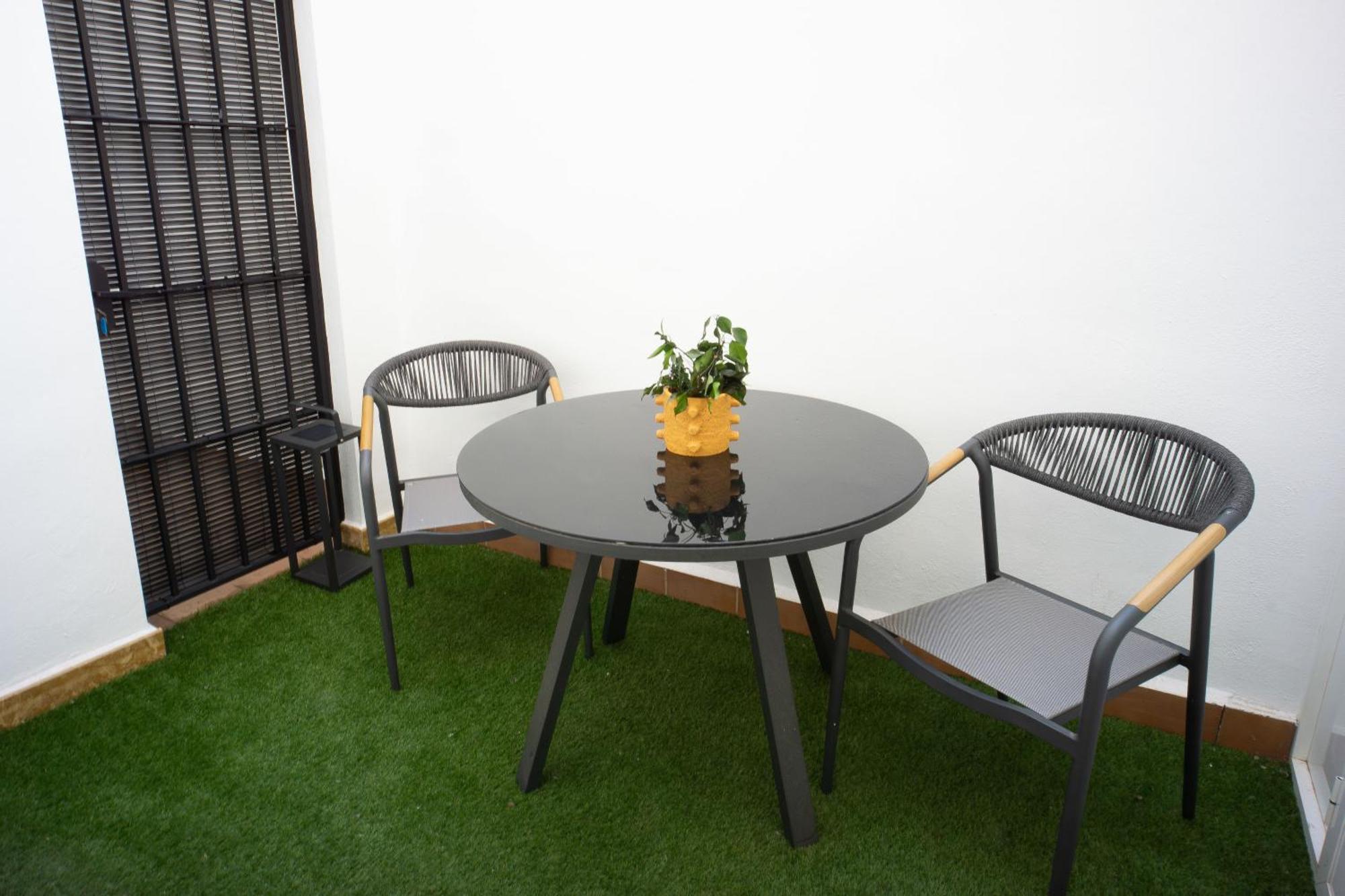 Bubu - Apartamentos En El Centro Malaga Exterior photo